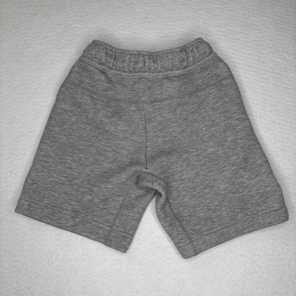 Nike Sportswear Fleece Shorts Mens XS Gray Black Zip Pocket Drawstring - Picture 4 of 7